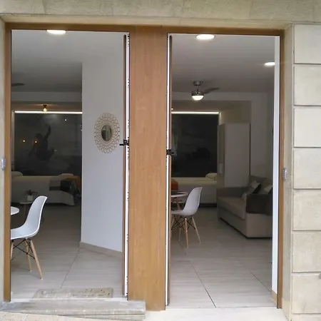 Kaixo Museum Con Parking Gratis Lägenhet